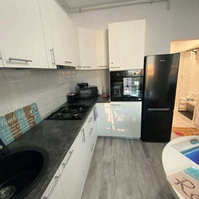 Location de chaleureux appartements de 2 pièces, 64 m², Mamaia Nord, Roumanie